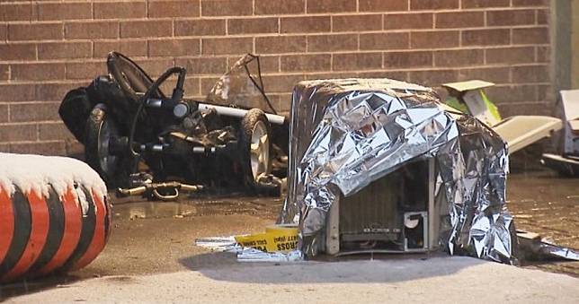 冷氣機「8樓墜下」砸死推車內2歲女童！媽目睹崩潰尖叫…