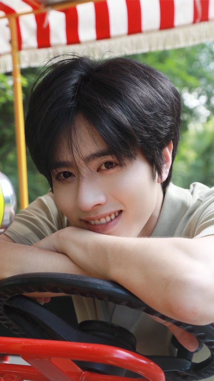 หลัวเจิ้ง Luozheng 罗正🌰