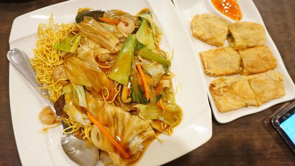 【台北美食】香港老炳記大排擋-網路上評價不錯的港式料理店