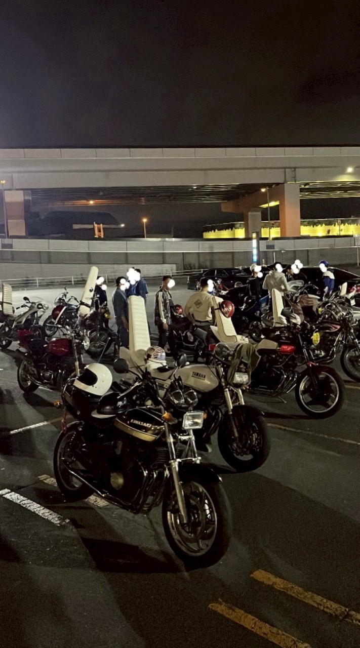 族車、族カフェ、ネイキッド好きのみんな話そうよ〜〜！！
