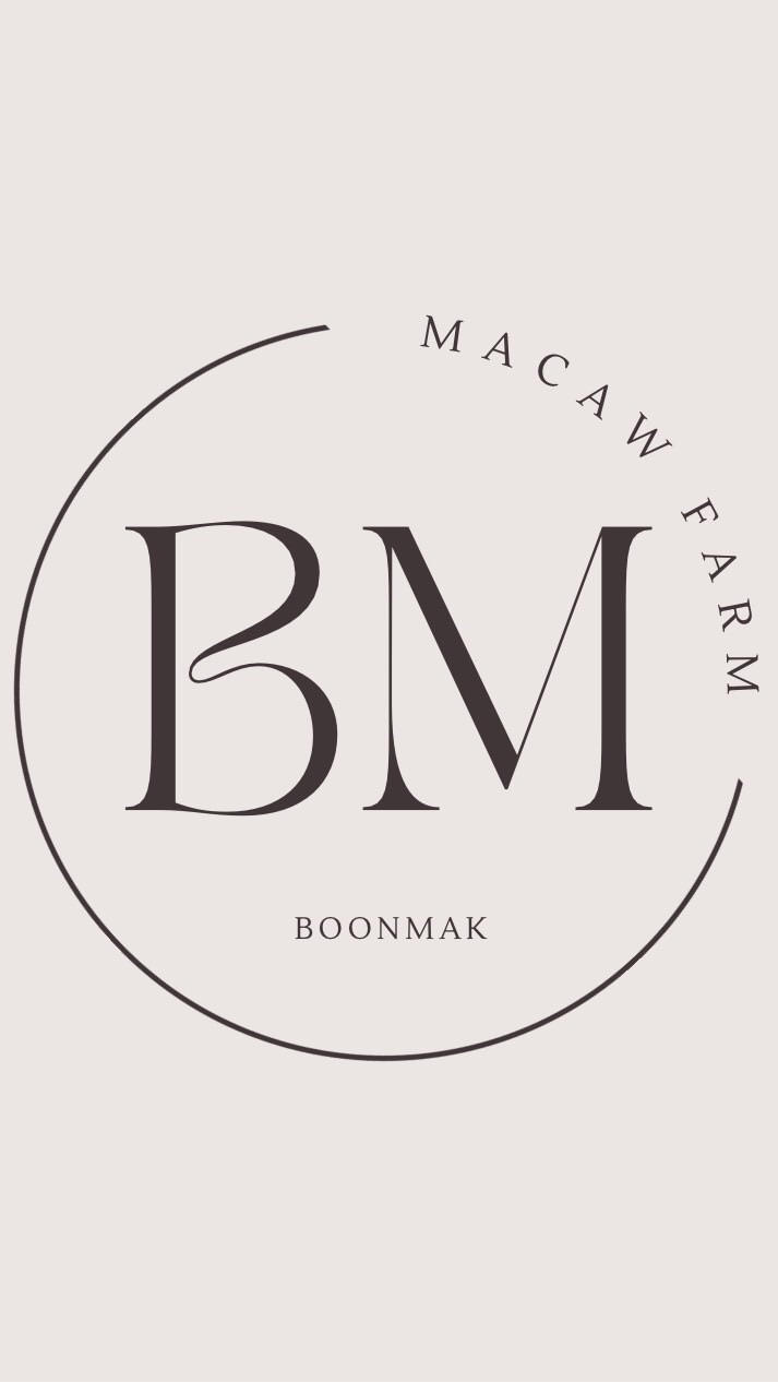 Macaw.Farm by Boonmak