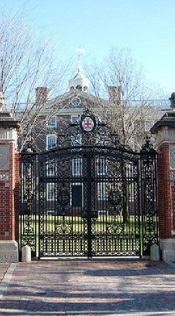 ¦~|~•`Oletus High School`•~|~¦