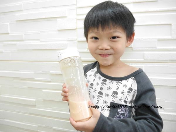 廚房家電【法國-阿基姆 AGiM 隨身杯果汁機】AM-206-WH #隨身杯果汁機 #果汁機 (25).JPG