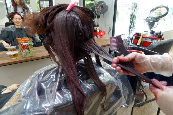 士林染髮、士林哥德式護髮-A&amp;amp;amp;amp;amp;amp;amp;amp;amp;F hair salon士林店，士林剪髮便宜/專業接髮/頭皮養護/燙髮，Kimico造型師,士林夜市平價專業美髮