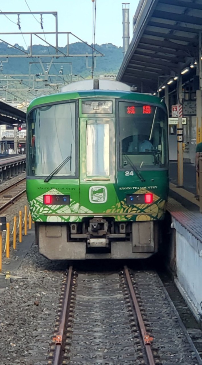 電車好きな人集まれー