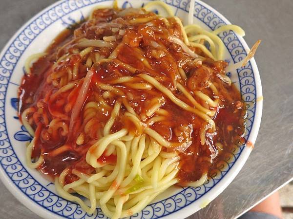 【台中美食】阿坤麵-美味又迷人的乾麵 【台中美食】阿坤麵-美味又迷人的乾麵