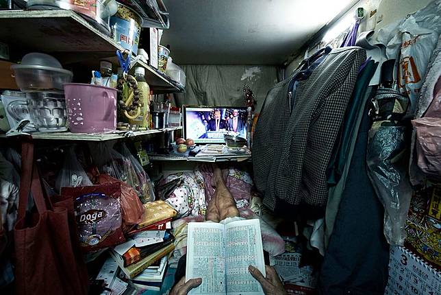 Ini Potret Coffin Cubicles, 'Rumah Keranda' yang Banyak Ditinggali Buruh di Hong Kong, Bikin Miris!