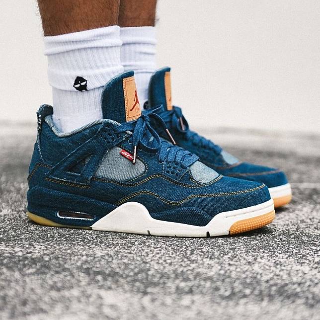 jordan retro 6 levis