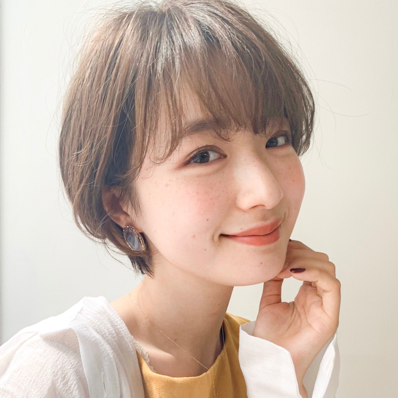 最近話題のひし形ショートボブの魅力