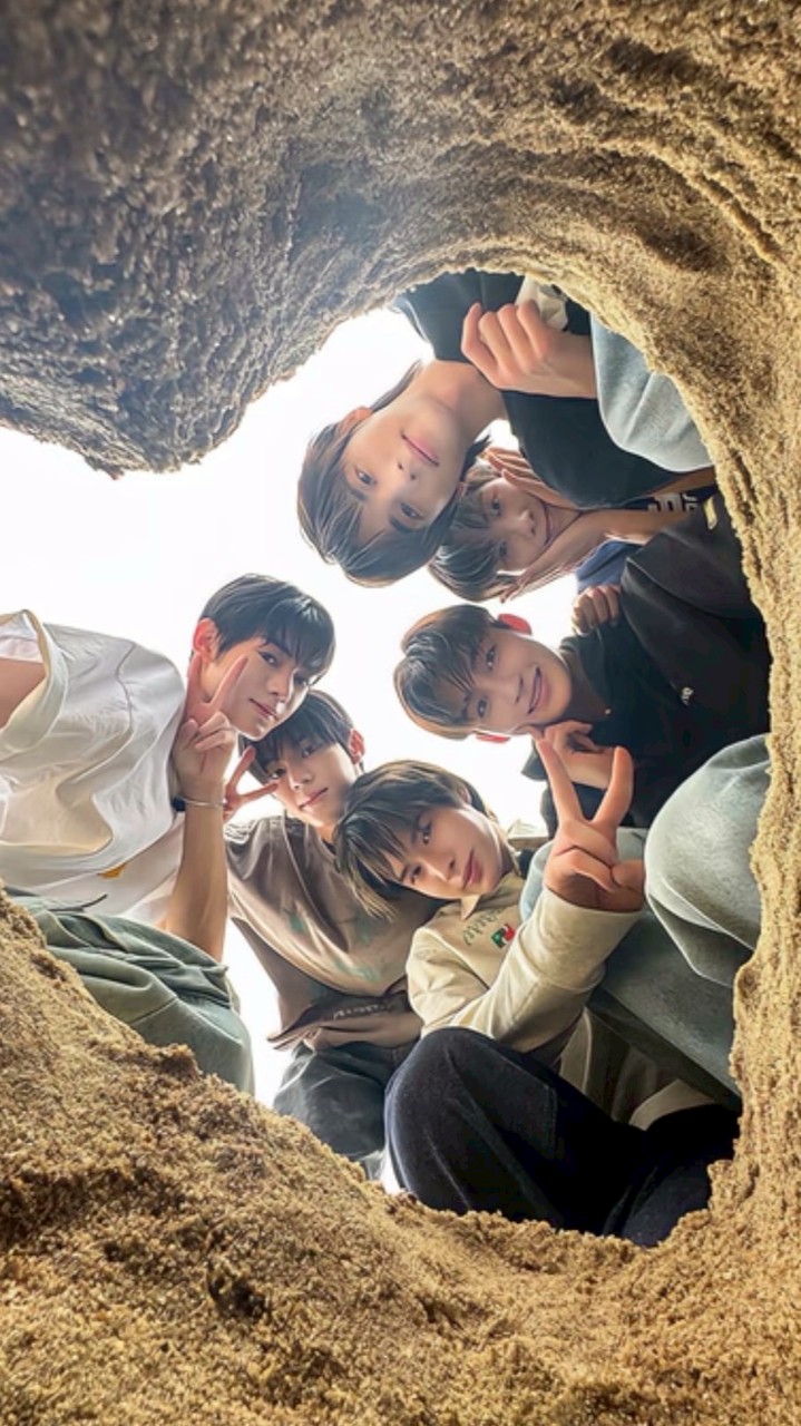 TWS台灣粉絲群🍞（很瘋的進來我很愛🤍）