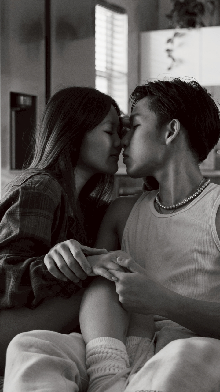 เรื่องความรัก กับ ความรู้สึก