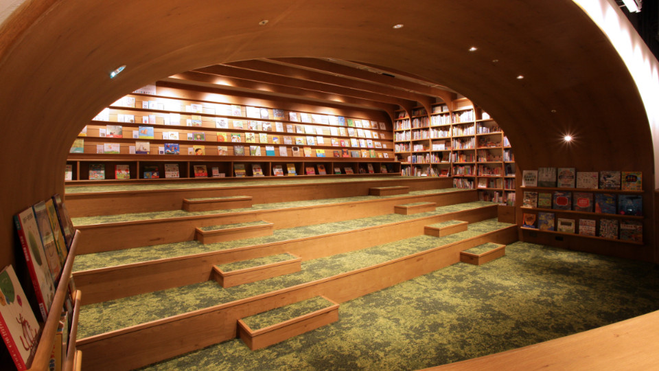 全台最大TSUTAYA BOOKSTORE 南港店12/6正式開幕！