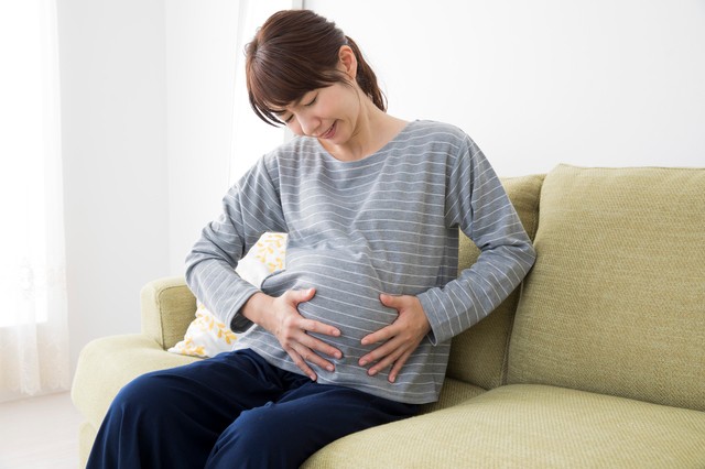 陣痛中にいきみ逃しをせず痛い目に 涙 次の出産で見つけたアレが便利だった Conobie