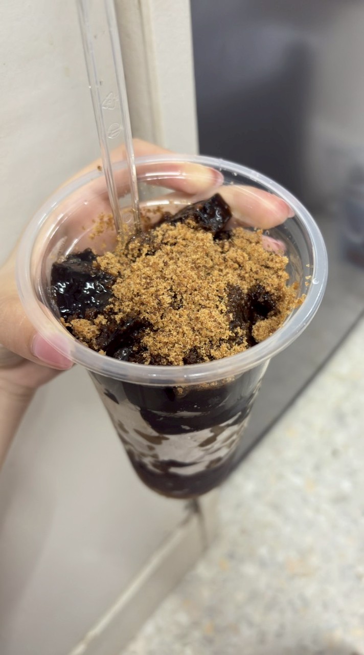 เฉาก๊วยยามวิกาล 🕸️