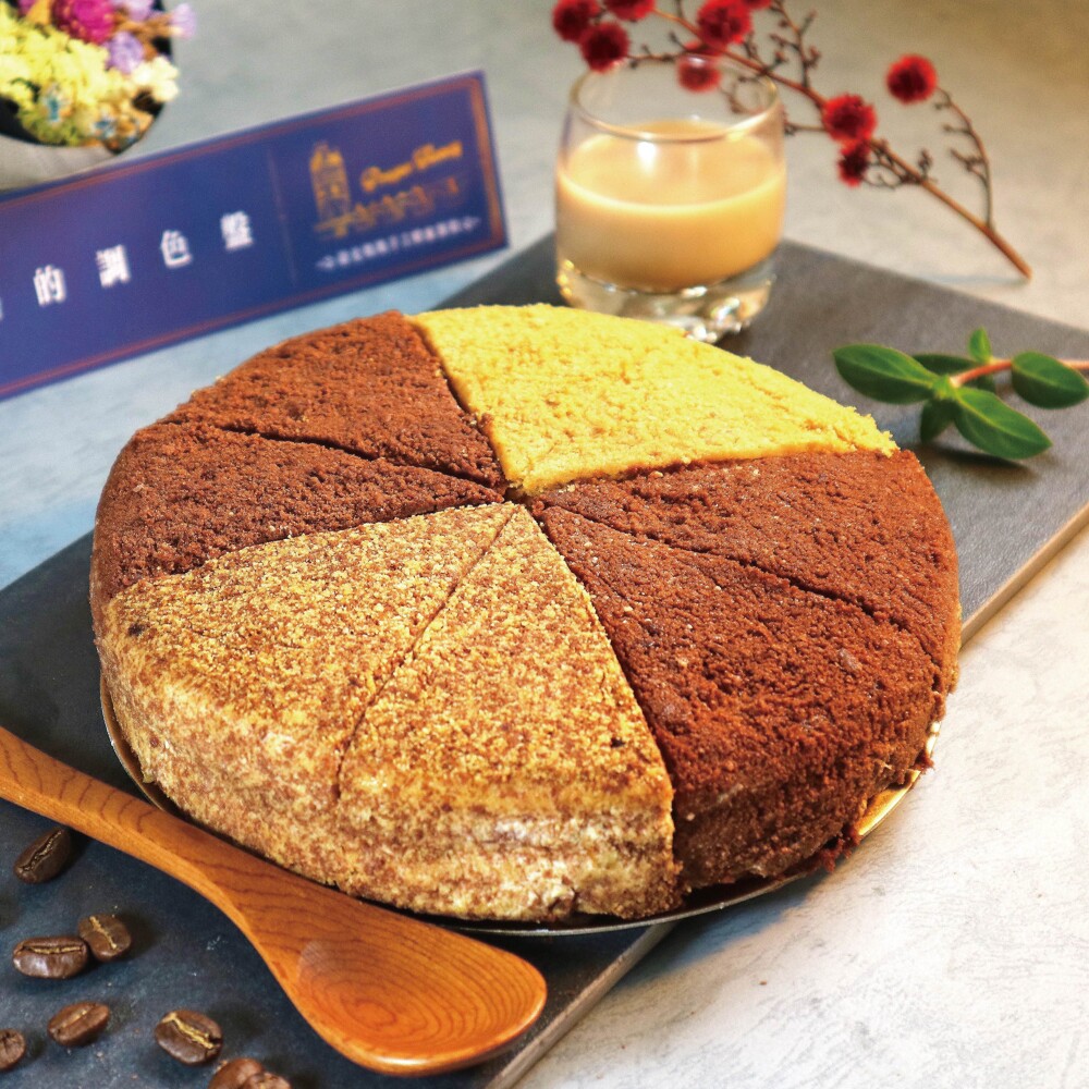 【微釀四喜蜂蜜千層蛋糕】4-in-1 honey cake 酒釀蔓越莓、酒漬柑橘、萊姆葡萄、愛爾蘭咖啡 四種口味一次滿足 給您至高無上的美食饗宴 完美的綜合蜂蜜蛋糕 與最美的您分享 這樣保存最新鮮 請