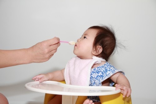 離乳食期にそうめんはいつから 離乳食中期 後期で食べられるレシピご紹介 ママリ Mamari