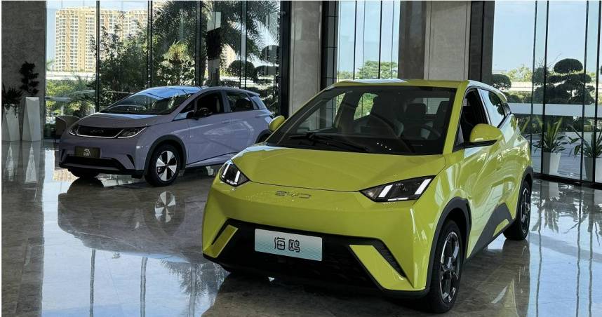 Re: [新聞] 打臉馬斯克嘲諷 Hybrid 的說法！Toyota 油電車銷量暴漲