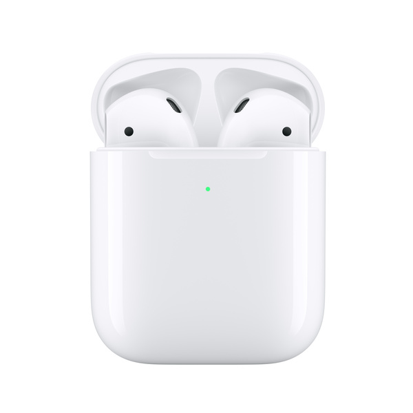 相容於無線充電盒的全新 AirPods，重新詮釋無線耳機的使用體驗。只要從充電盒中取出，就能立即搭配你的 iPhone、Apple Watch、iPad 或 Mac 使用。輕點一下就可完成設定，Air