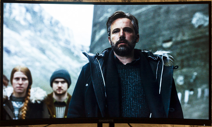 GIGA G32QC 165Hz 極速HDR 電競螢曲面幕，1ms 超快反應，OSD Sidekick 強大操控力