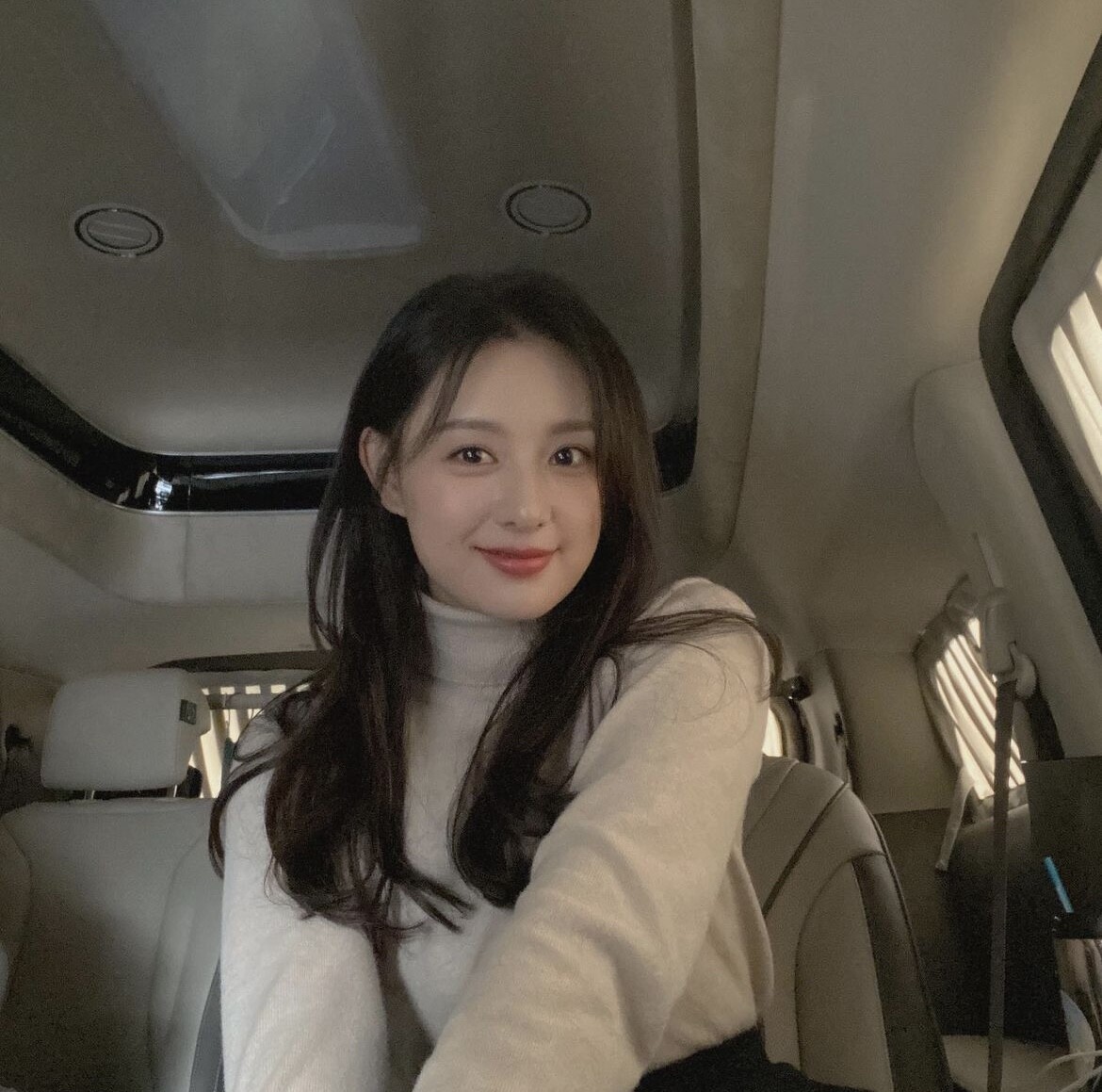 外網票選「2023韓國最美女演員Top10！」IU第八、秀智第五，第二名超級意想不到！