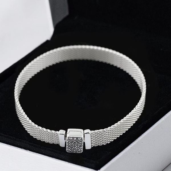 TTikk tik~Pandora潘多拉官 Reflexions閃耀鍊扣環扁平表帶手鍊女599166C01