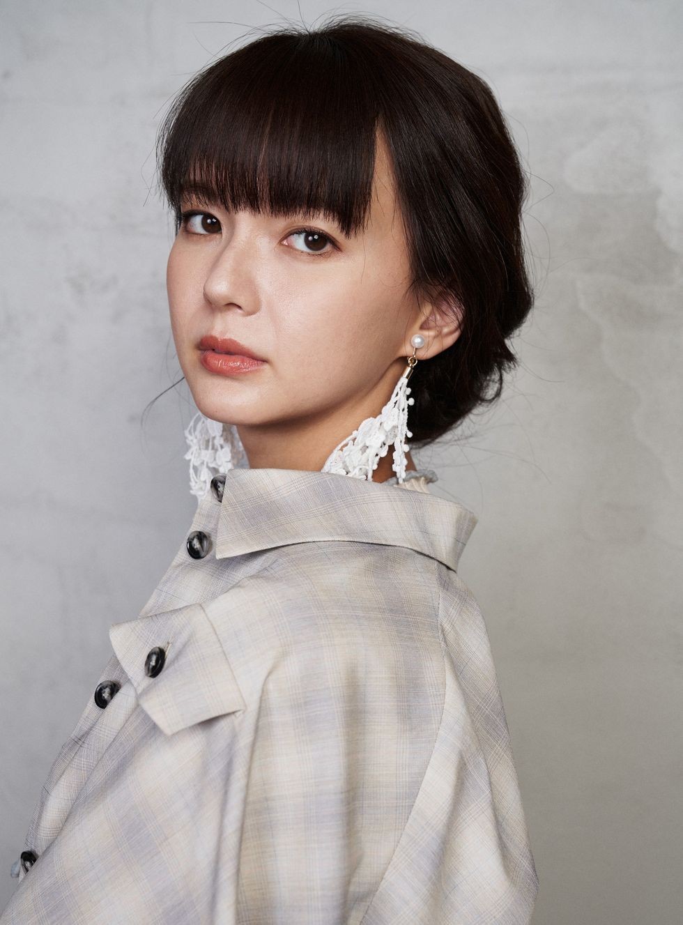 多部未華子さんの“素顔”が見える「5問5答」（25ans
