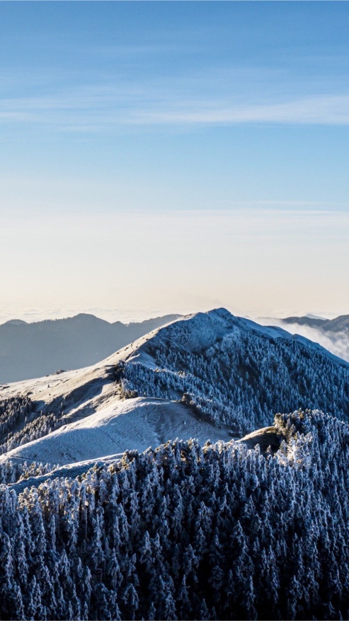 Mountians of Ocean Sneak