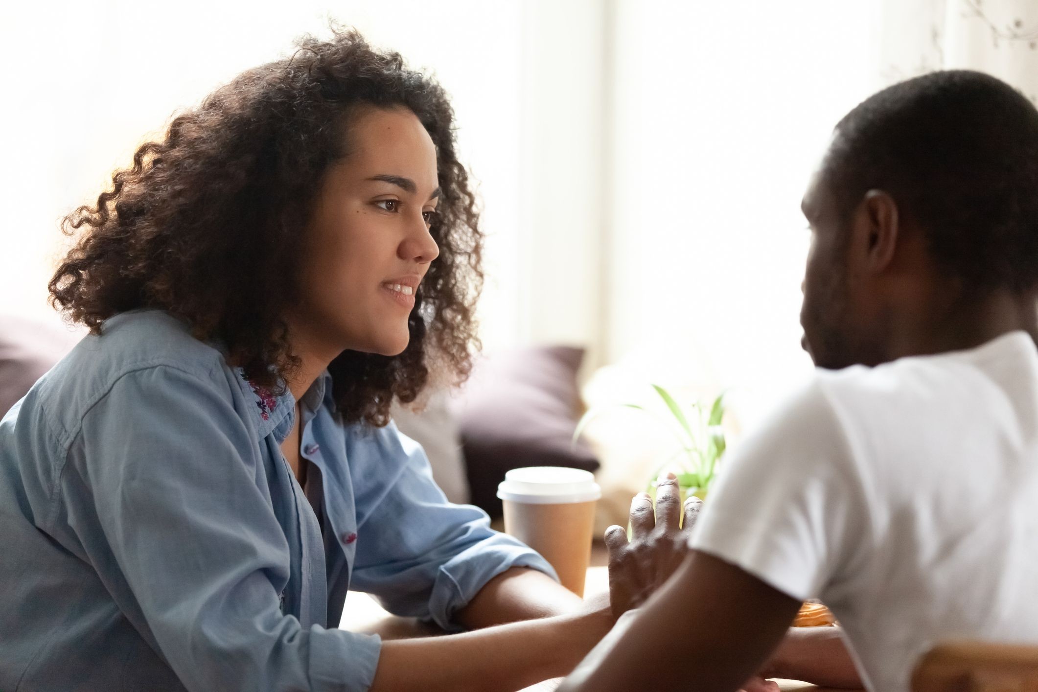 誠実さがカギ 相手を傷つけないデートや告白の 断り方