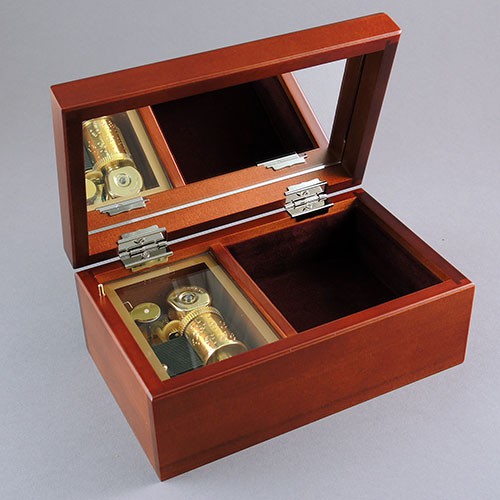 商品規格：尺 寸：W165×D100×70㎜材 質：日本Sankyo23音機芯、實木品牌國別：日本SANKYO產 地：日本曲 目：前前前世 試聽連結:https://youtu.be/ll3Rki5Y