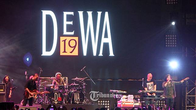Chord Gitar Pupus Dewa 19 Baru Ku Sadari Cintaku Bertepuk Sebelah Tangan Tribunnews Com Line Today