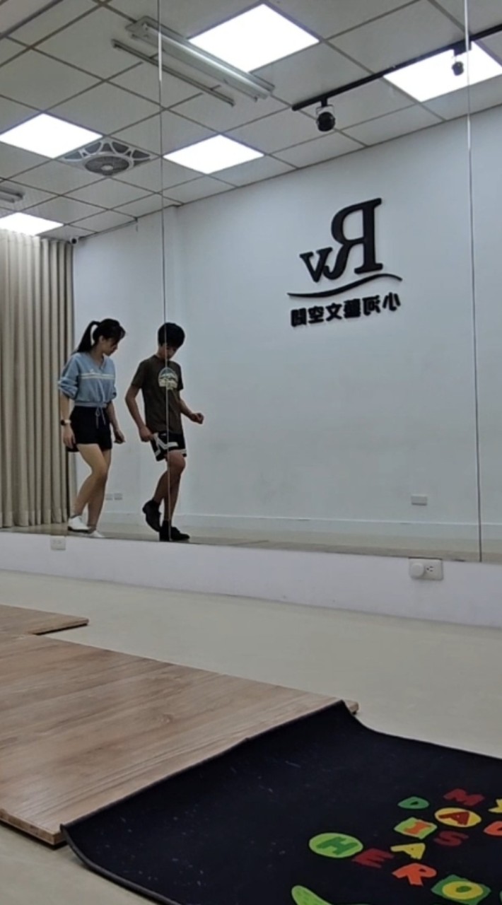 ■RV週四／個人踢踏／晚上6:10～7:10