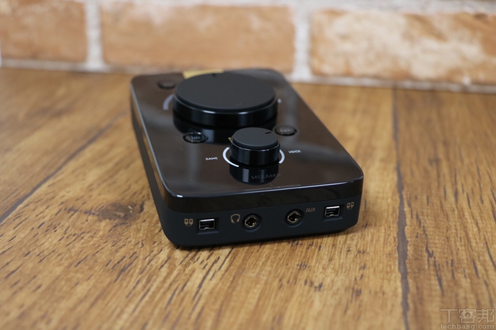 跨平台競技遊戲潮人利器，羅技 ASTRO A40 電競耳麥+音頻擴大器 開箱體驗