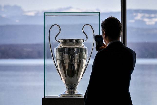 UEFA resmi tunda final Liga Champions dan Liga Europa