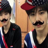 คนลาบ ไม่ทราบชื่อ
