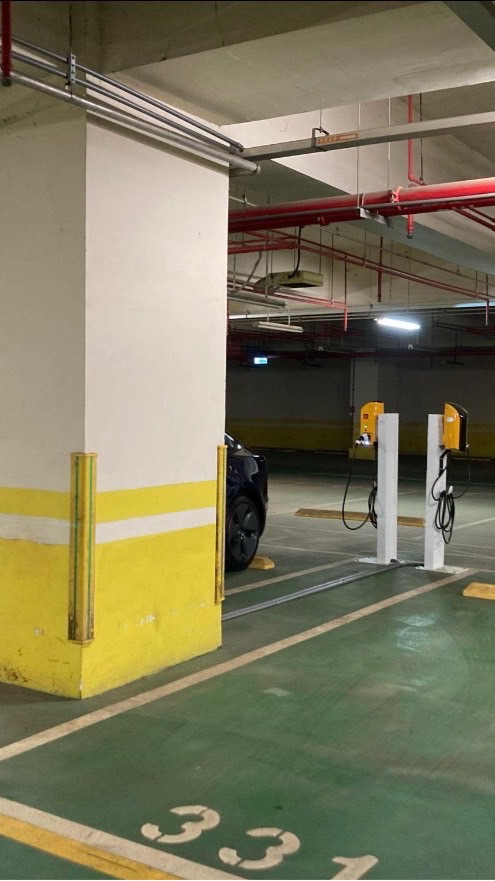 中央廊帶站地下停車場充電樁資訊分享