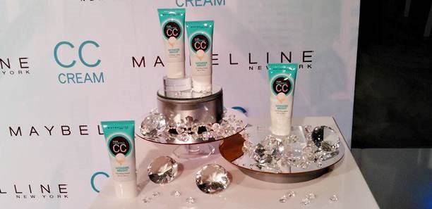 星星底妝好正點 打造肌膚隨身Spotlight