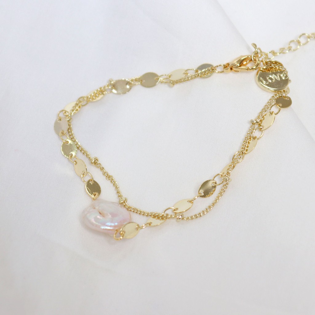 【KELRA ACCESSORIES】100%台灣正規經營公司，我們會盡力提供您高品質的購物體驗唷～歡迎關注我們,獲得更多的新品消息及優惠資訊唷! 點擊下方看更多KELRA的商品:#KELRA【商品名