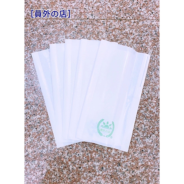 高透光、抗UV、韌性不易破損,經過防撥水處理提高了抗水性,且具有良好的透氣性!