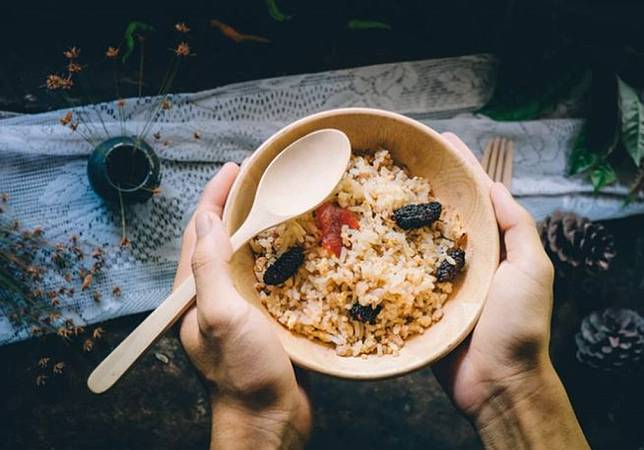 Selain Melancarkan Diet, Mengurangi Konsumsi Nasi Putih Juga Berikan 4 Manfaat Ini