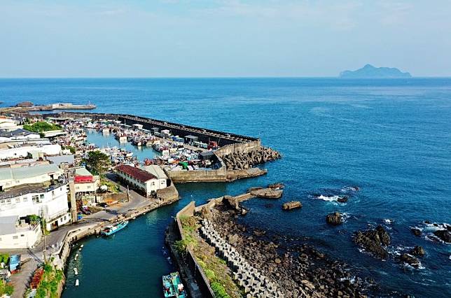 大溪漁港（圖片來源：Instagram @yilan_happy8 / 宜蘭縣五結鄉 幸福8號美式復古主題民宿授權）