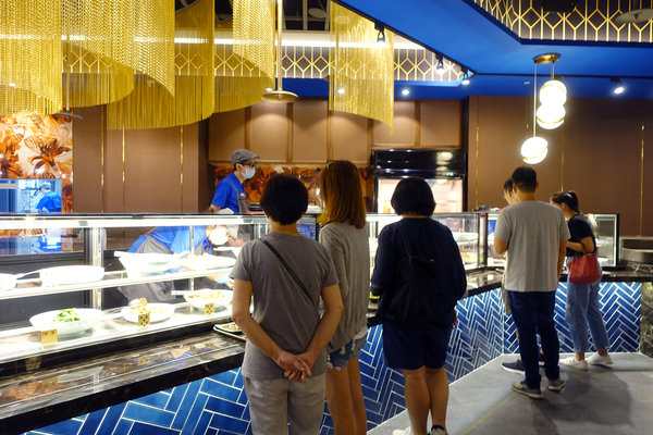 不糾結清粥小菜，台北ATT 4 FUN清粥小菜，正餐宵夜都有賣(含不糾結清粥小菜訂位、價位、包廂資訊)