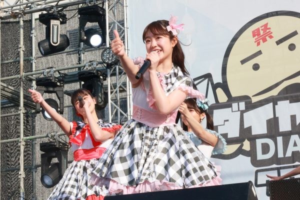 Super Girlsが クロフェス22 に出演 Max 乙女心 ほか名曲揃いのパフォーマンス Wwsチャンネル