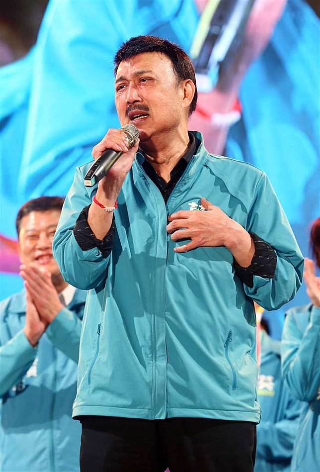 被吳宗憲告完 館長驚爆余天現況：發高燒中！