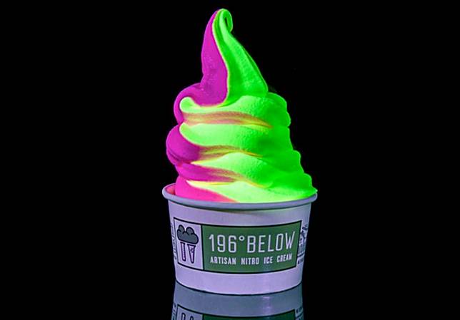 5 Makanan Glow in The Dark yang Super Hype