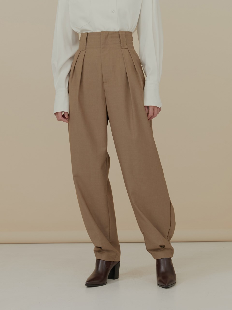 mouggan質感壓線細節西裝褲