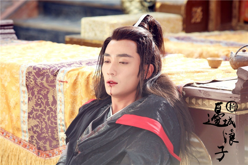 古裝劇中的「吐血美男」3：朱一龍 飾演《新邊城浪子》傅紅雪