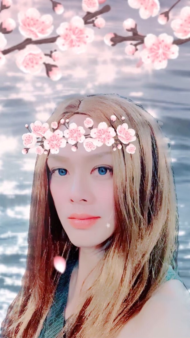 女聲偽娘愛唱歌