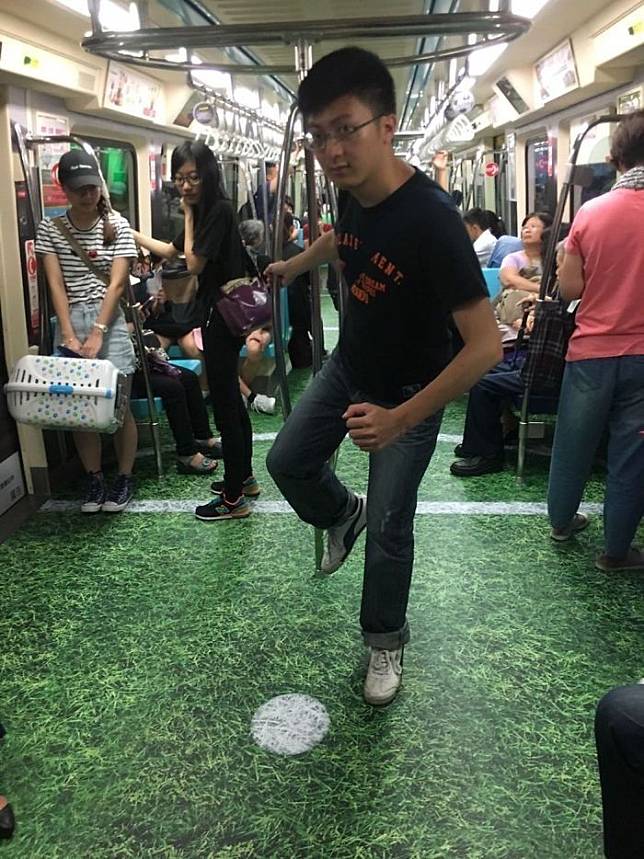 Unik, Taiwan Sulap Kereta Bawah Tanahnya jadi Arena Olahraga