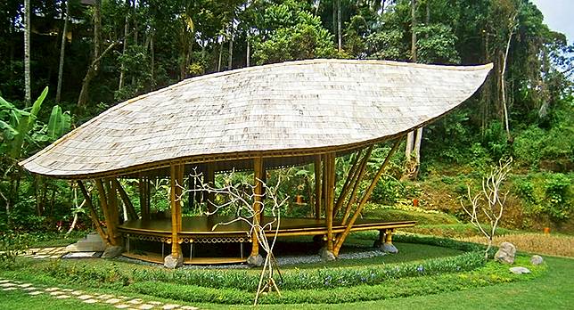 View Gazebo Bambu Unik Rumah Bambu Antik Images