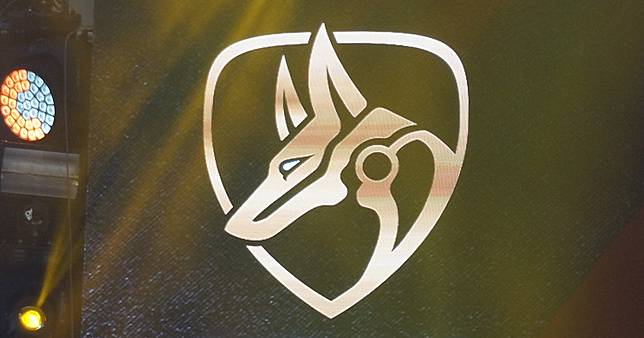 與 敗家之眼 別苗頭 中華電信發表電競圖騰 台灣黑犬 打造守護意象 T客邦 Line Today